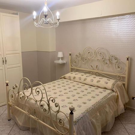 La Maison Di Pulcinella Naples Luaran gambar